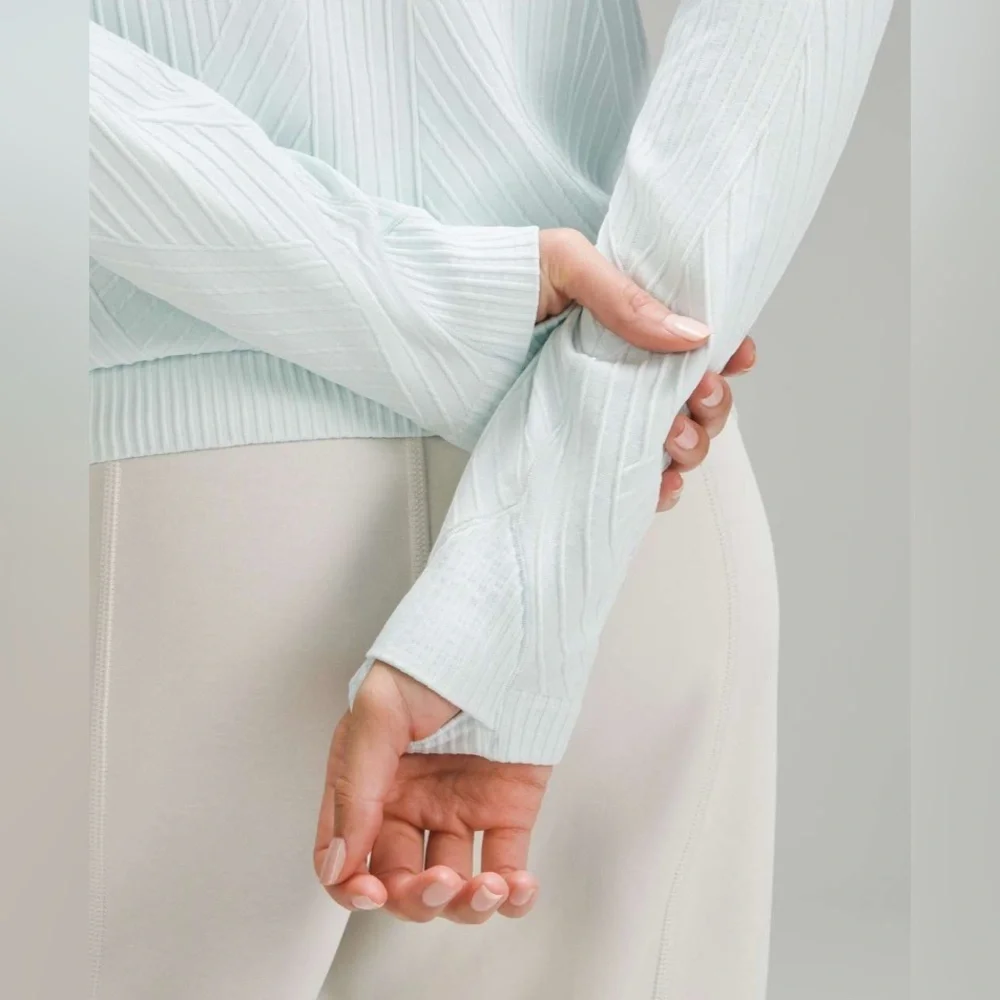 Lululemon Rest Less Hoodie in Aerial Current Sheer Blue - Size 10 - Picture 5 of 12